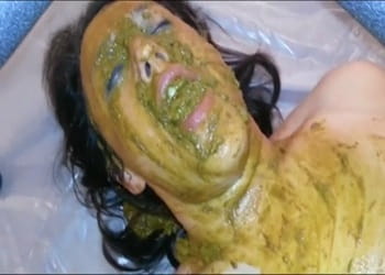 Wife Performs Toilet Slave Service: Fresh Waste Smearing