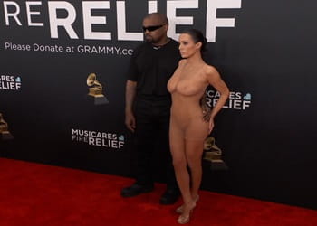 Bianca Censori fully nude Grammy’s reveal