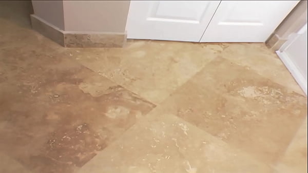 A Blonde Riley Evans Has Hardcore Sex In The Shower And Really Gets It Good