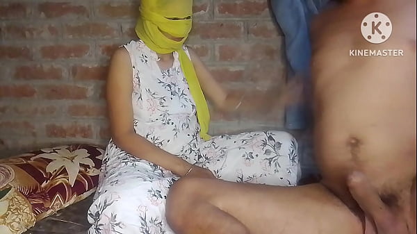 Mami ko patakar land chusaya aur chudai ki